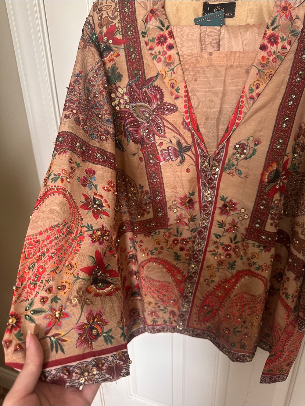 Pakistani clothes- Saira Rizwan- 4 piece silk outfit - Picture 3 of 11